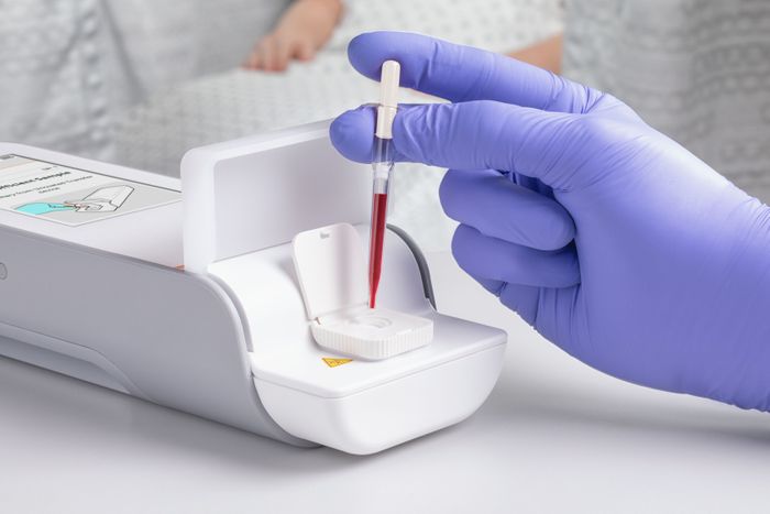 Atellica VTLi Patient-side Immunoassay Analyser